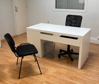 Bureau privé 14 m² 1 poste Location bureau Square du Docteur Henri Laborit Compiègne 60200 - photo 1